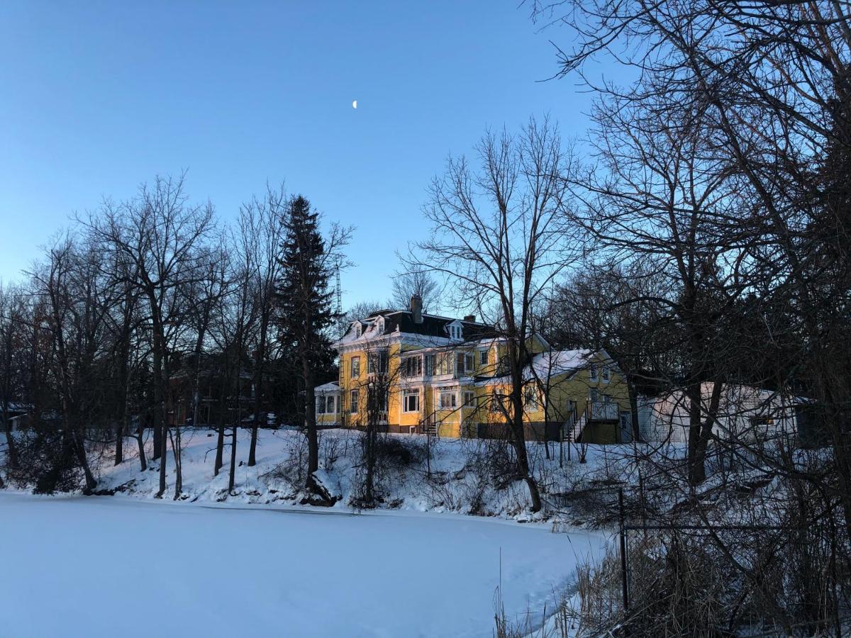 Pangea House Bed & Breakfast Gananoque Eksteriør bilde